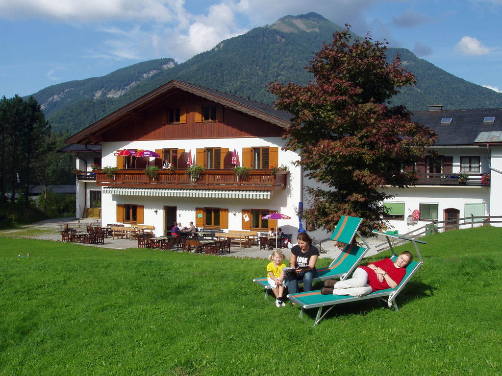 Hotel Garni Pension Zur Wacht ストローブル エクステリア 写真
